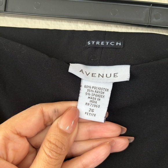 Avenue stretch Pants Size 26 petite - Picture 3 of 7